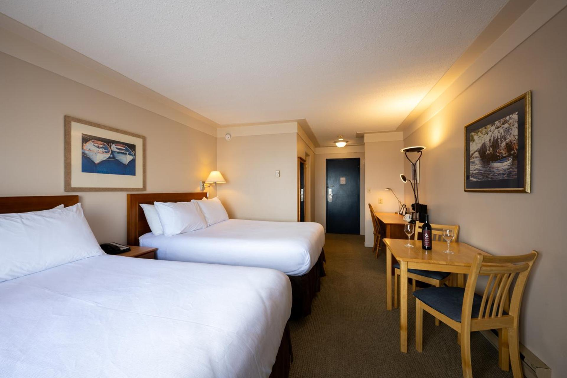 Sidney Waterfront Inn & Suites ภายนอก รูปภาพ